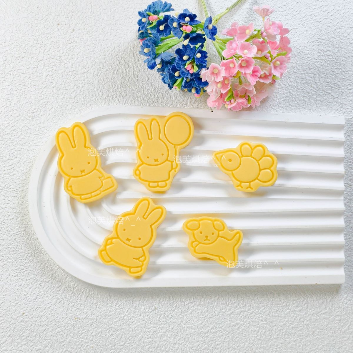 Cute 3D Press Cookie Mold with - Unique Tech Accessories review and price