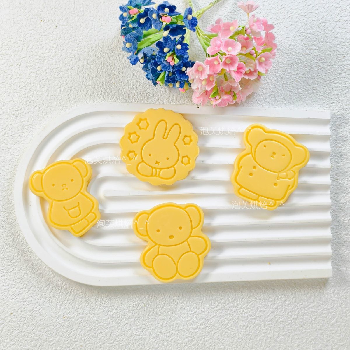 Cute 3D Press Cookie Mold with - Unique Tech Accessories review and price